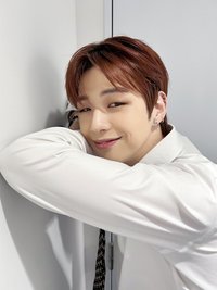 KANG DANIEL