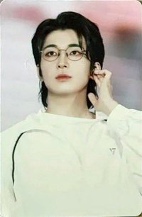 FOLLOW AGAIN 演唱會 DVD / CD 卡 DVD ver.