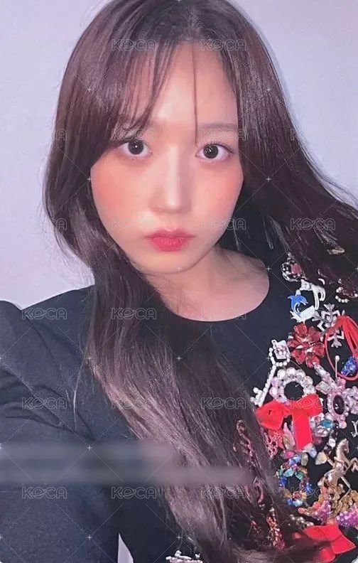 AD MARE hello82 簽售卡  正面