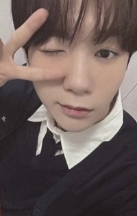 Songbird yzy 青島 合影 簽售卡 