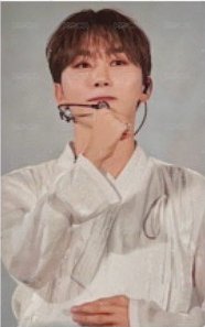 FOLLOW FELLOW 隨機卡  正面