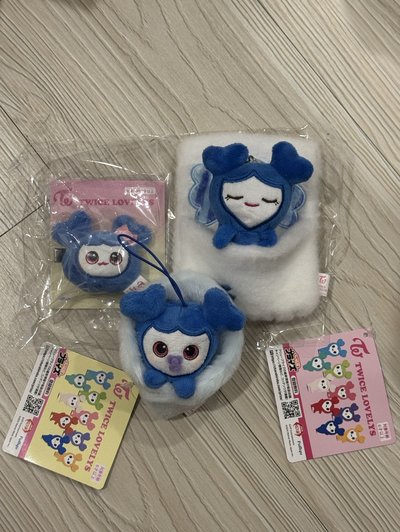 子瑜GIGO小盤 整圖2200元（已含綁500元專卡 可挑 請先私訊再下單）