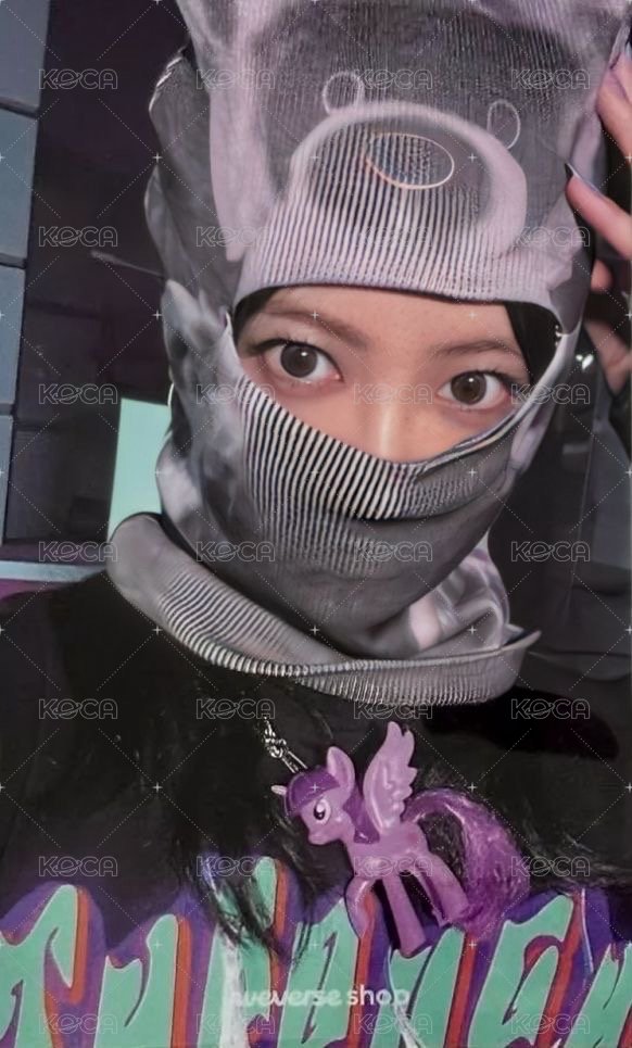 CRAZY wvs 特典卡 BALACLAVA ver.雙面卡特典 背面