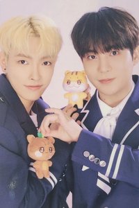 ANITEEZ IN ILLUSION 隨機卡 