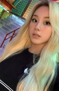 Eyes Wide Open 專輯卡 