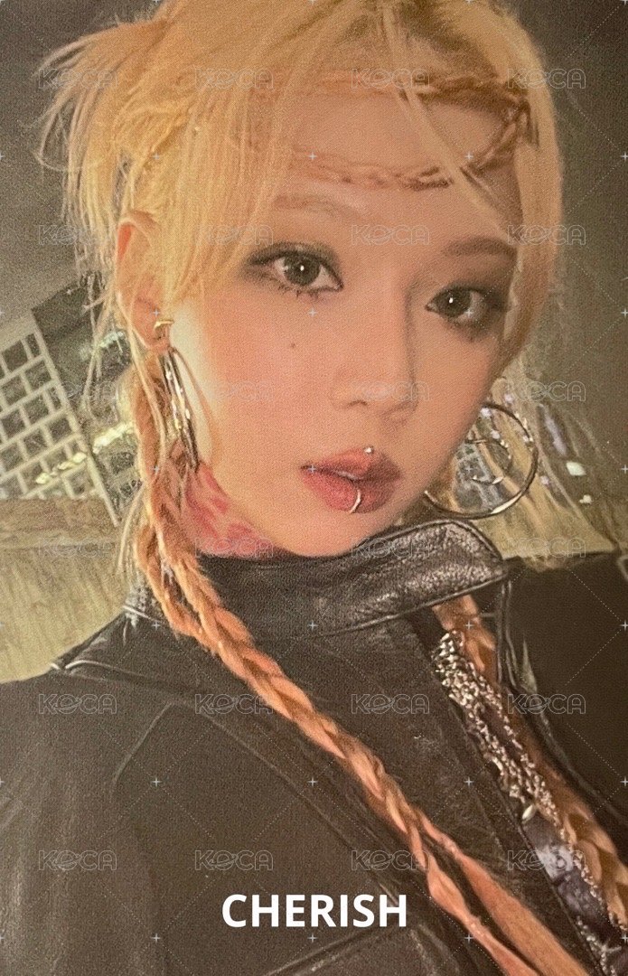 正規一 m2u 特典卡 預售冬 正面