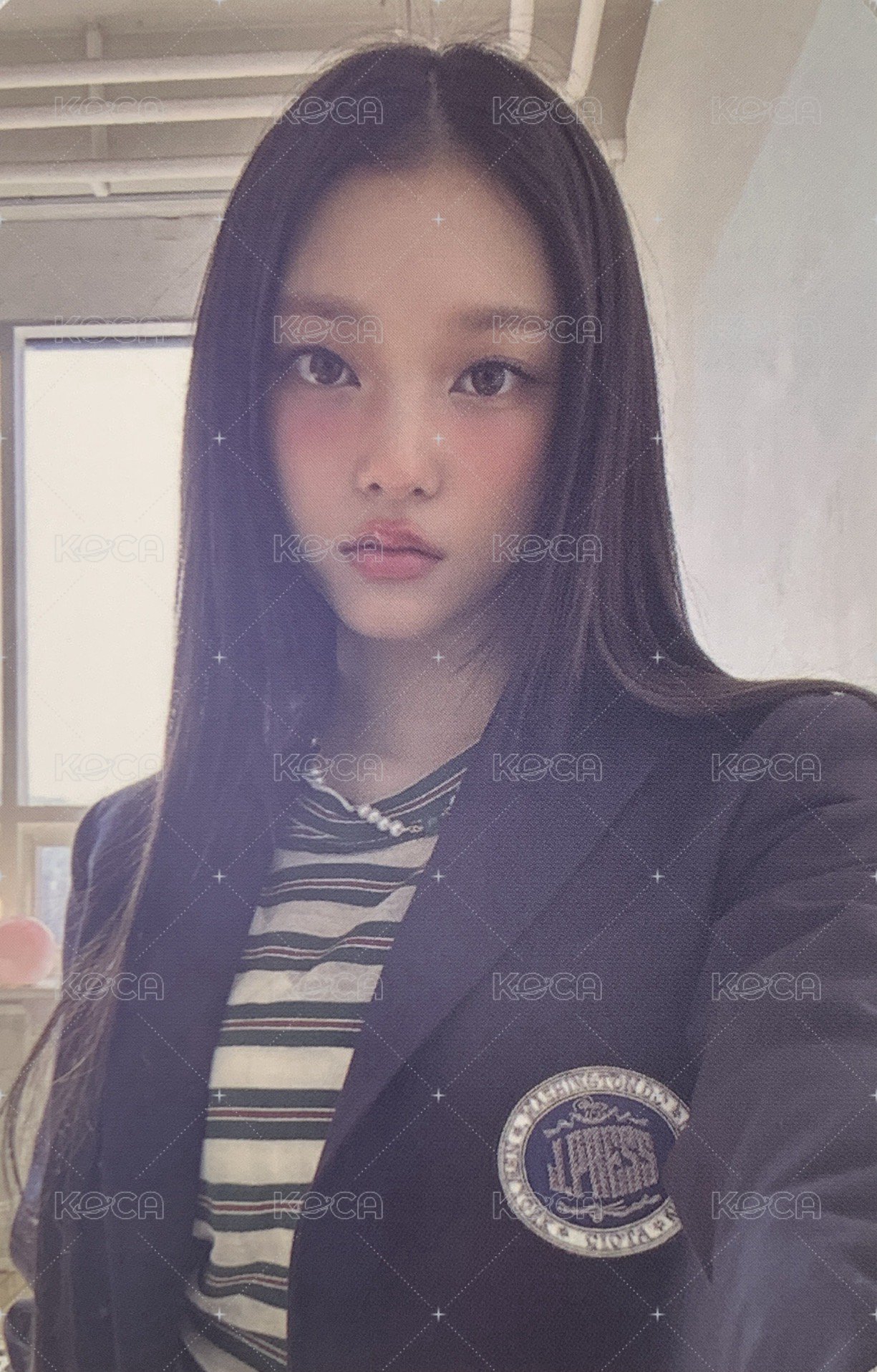 How Sweet 專輯卡 Haerin ver. 正面