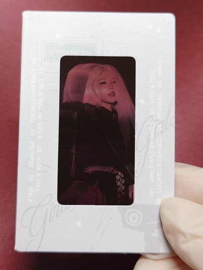 預購禮 ITZY GWBG yeji 志