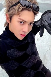 FAMOUS el 簽售卡 