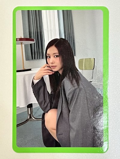 THIS IS FOR｜子瑜 拍立得 & 預售禮