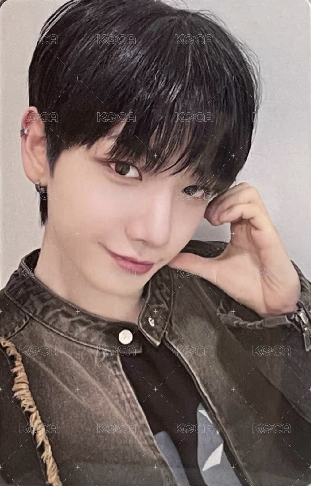 HOW? yzy 1.0 簽售卡  正面