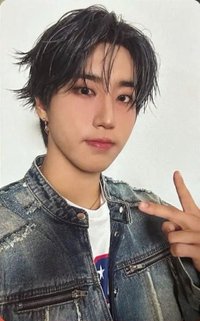 Hollow 專輯卡 通常盤