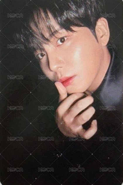 GOLDEN HOUR :  Part.3 In Your Fantasy ms Limited 特典卡 Lips ver. 正面