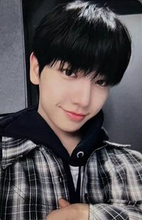 HOW? yzy 2.0 幸運卡 3