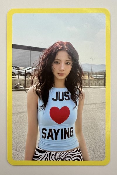 THIS IS FOR｜子瑜 拍立得 & 預售禮