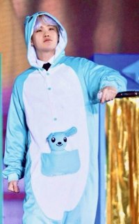 4期FM 演唱會 DVD / CD 卡 韓四期 雙面