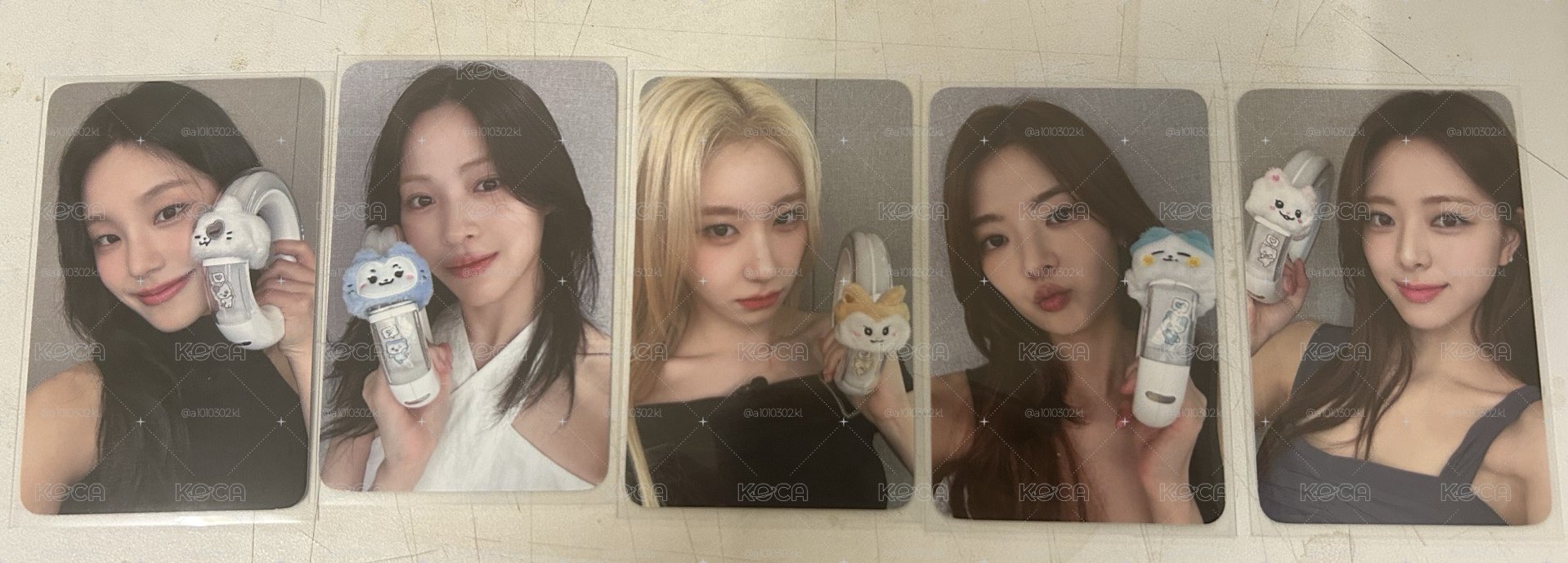 ITZY 手燈卡