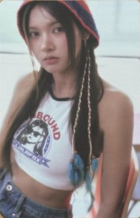 iLy Keyring.ver 專輯卡 C