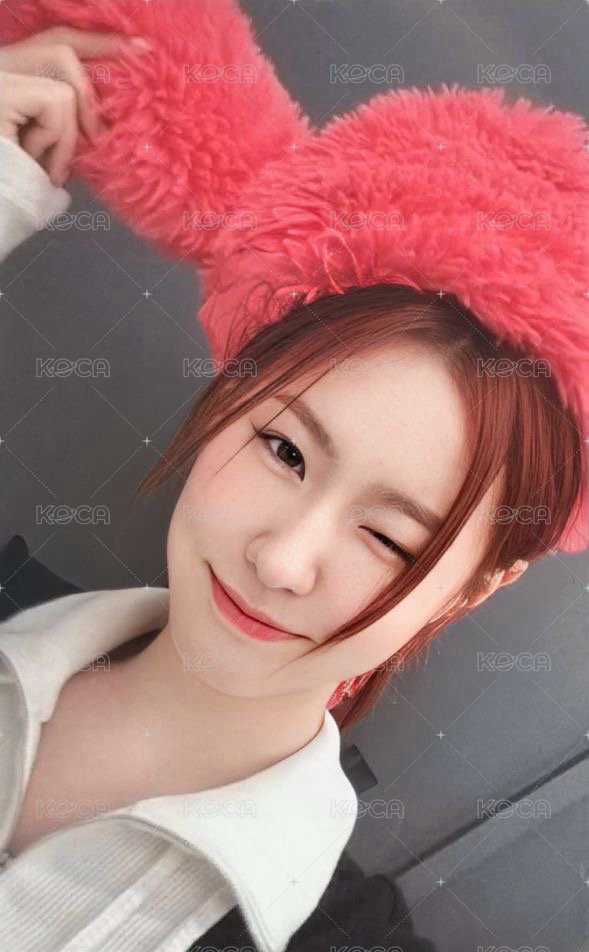 正規二 k4 簽售卡  正面