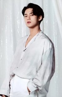 BE THE SUN 隨機卡 