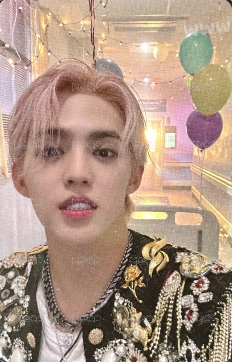 MINI11 yzy C 簽售卡  正面