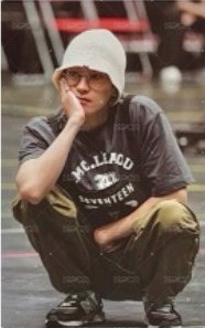 FOLLOW FELLOW 隨機卡  正面