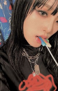 Love War 專輯卡 WAR ver.