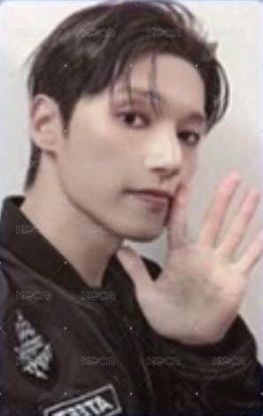 8ROOM 隨機卡 ver. B  正面