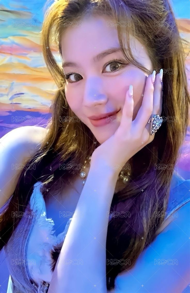 Eyes Wide Open 專輯卡  正面