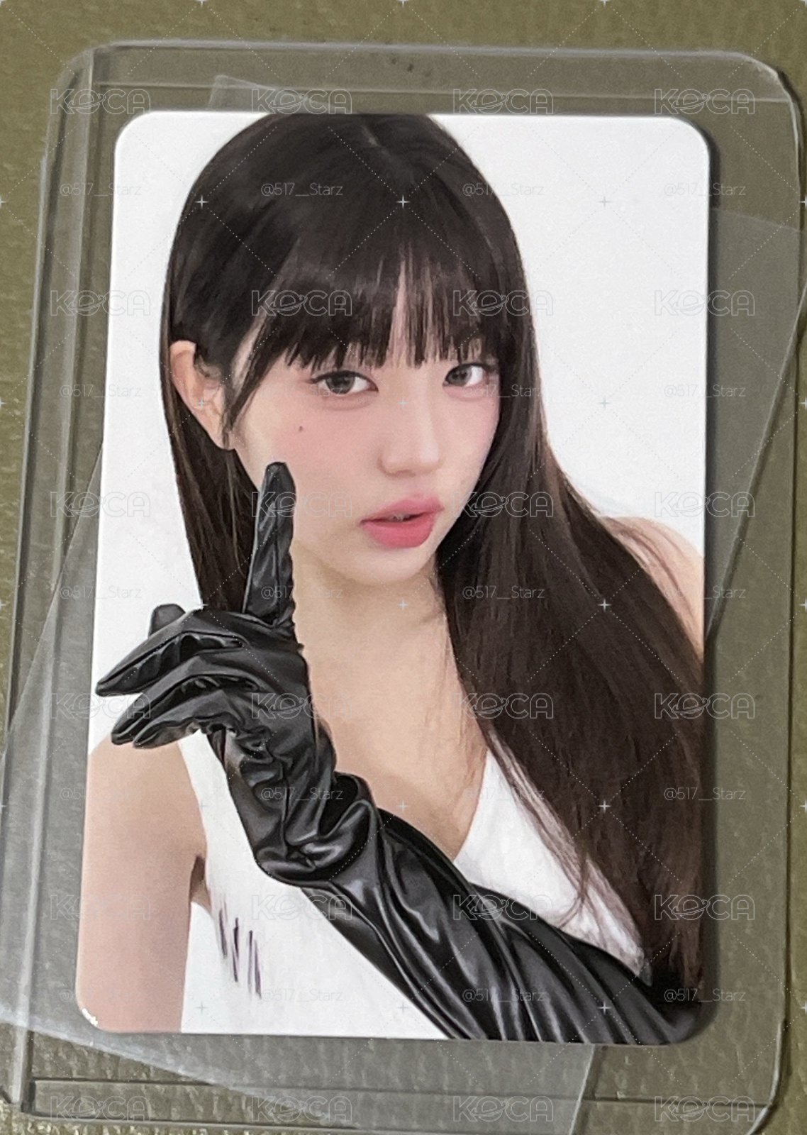 張員瑛 紅秀雜誌卡 簽名卡背