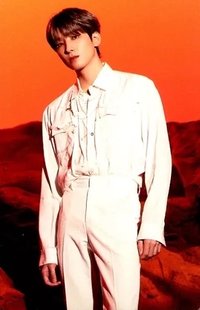 BE THE SUN 隨機卡 