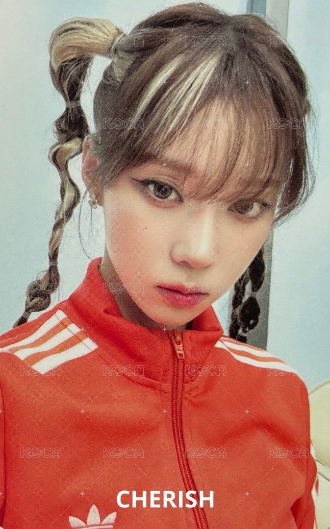 MY WORLD 隨機卡 白版 冬B 正面