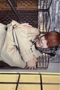 LIVE and FALL mb 線下 特典卡  背面