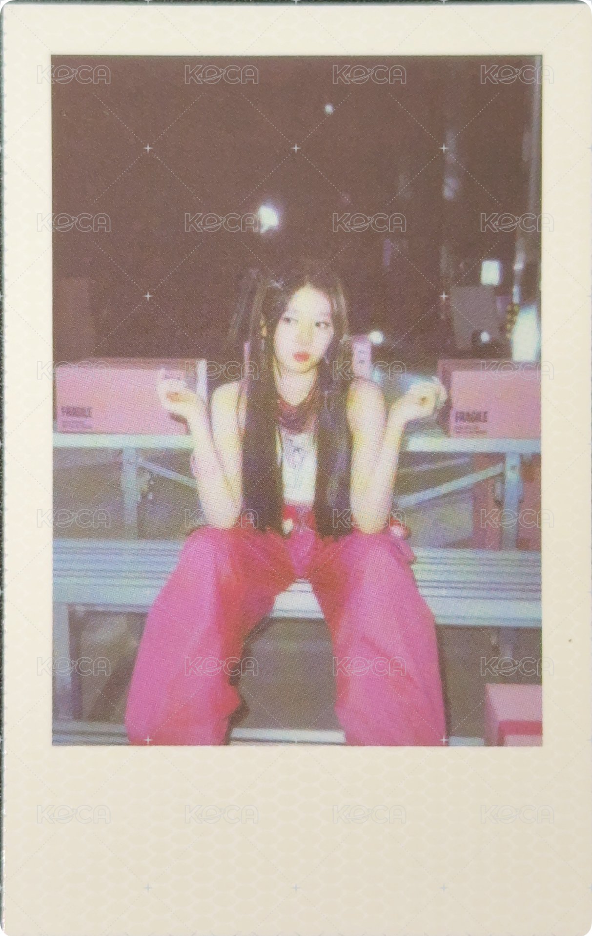 25’世巡 wvs 周邊卡 鐵盒拍立得 正面