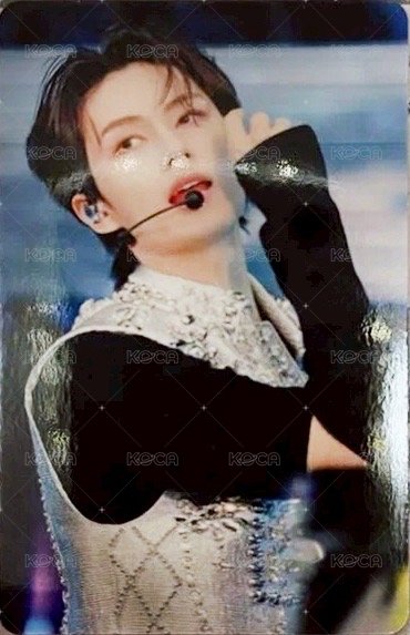 FOLLOW AGAIN 演唱會 DVD / CD 卡 藍光ver. 正面