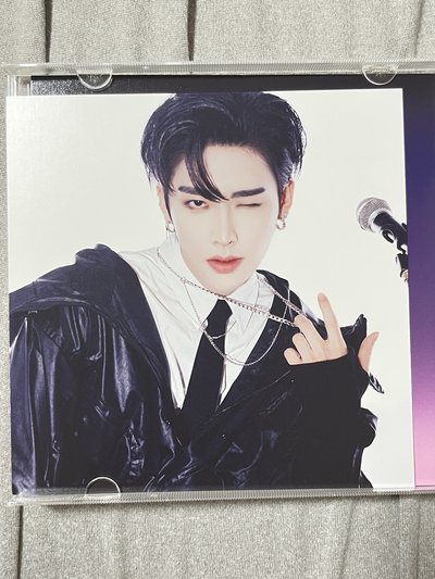 zb1 iconik 日專方卡 沈泉鋭 ricky