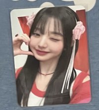 Ive mine 紅版專卡員