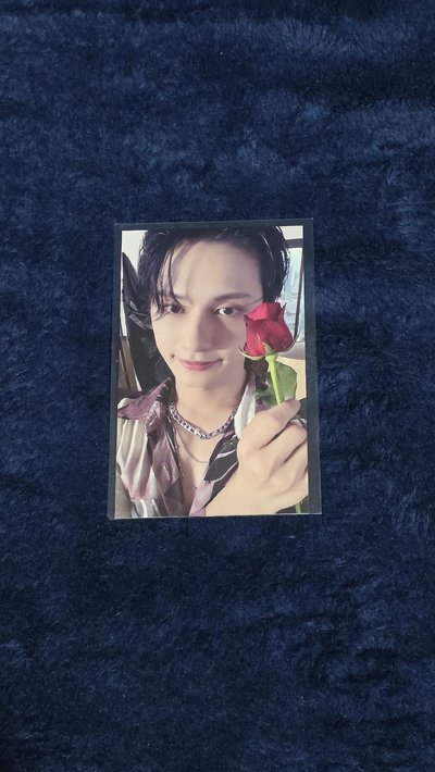 迷12 SPILL THE FEELS