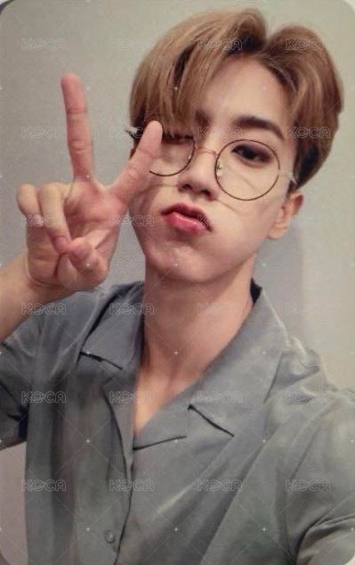 NOEASY mmt 簽售卡  正面