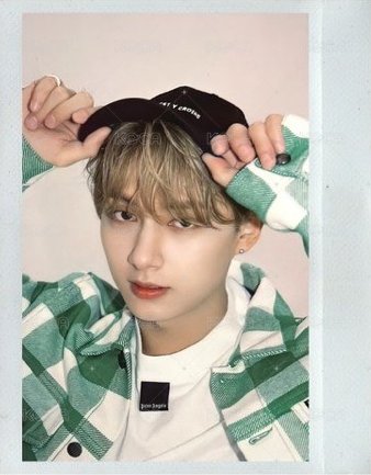 2022 SEASON’S GREETINGS 年曆卡 拍立得 正面