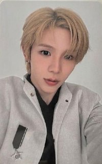 RIIZING LOUD 滿額卡 