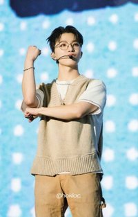 FOLLOW AGAIN 周邊卡 電影日週鑰匙扣卡