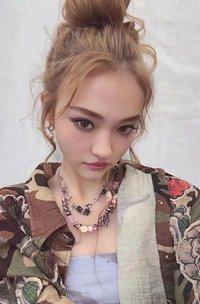 迷一 m2u 簽售卡 