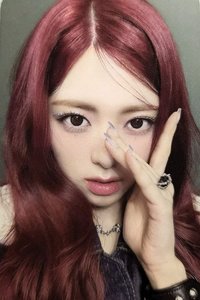 BORN TO BE 專輯卡 特別版 MR.VAMPIRE ver.