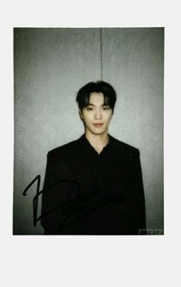 MINI11 yzy 特典卡 ｜一直娛澳門復刻拍立得