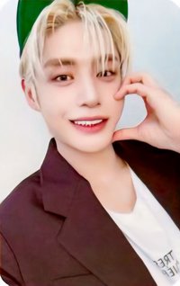 PRESENT  專輯卡 初回A ver.