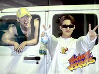 HYPE VIBES 海報 專輯海報