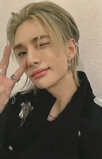 樂-STAR yzy 1.0 簽售卡 