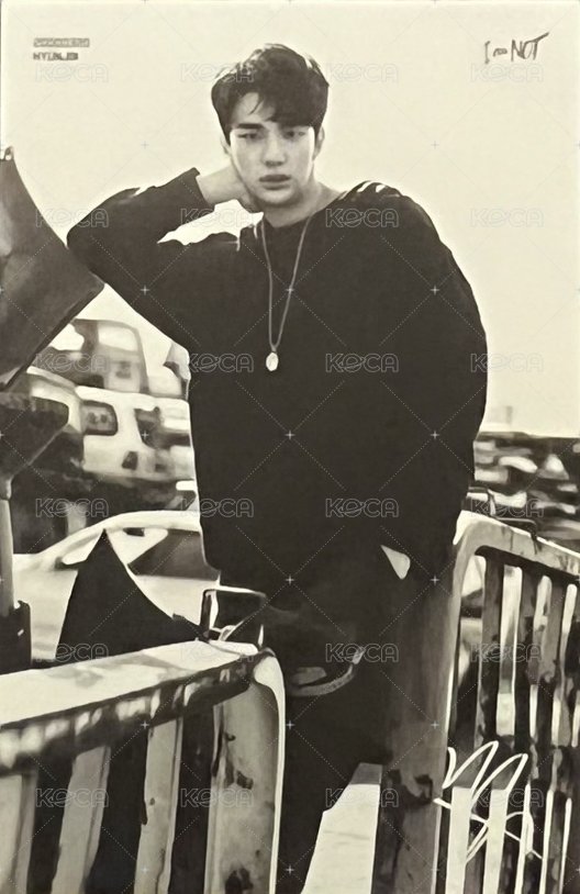 I am NOT 明信片 預購禮 正面