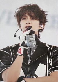 FOLLOW FELLOW 隨機卡 